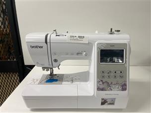 BROTHER SE600 SEWING MACHINE Very Good